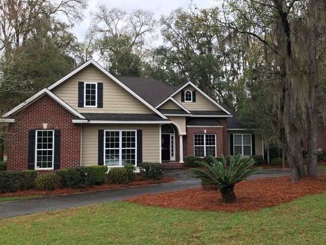 Primary Photo - Spacious home in Stone Creek