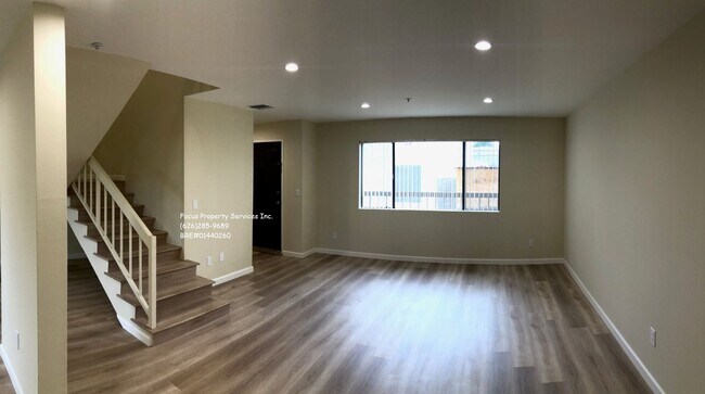 Foto del edificio - 604 W Milford St