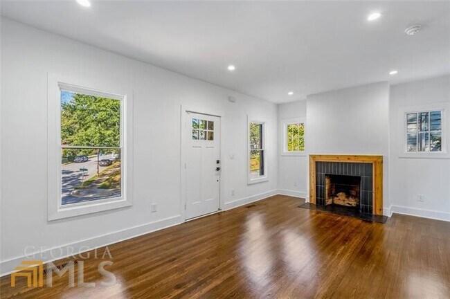 Foto del edificio - 1810 Langston Ave SW