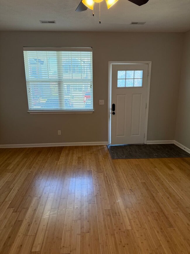 Foto del edificio - 1110 Ransom Way