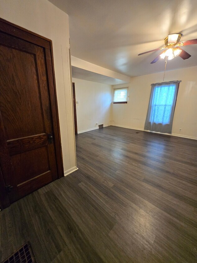 Foto principal - 32 Clairmont Pl