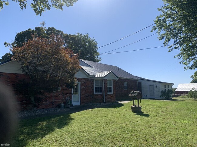 Foto del edificio - 3 br, 2 bath House - 957 Ford Rd