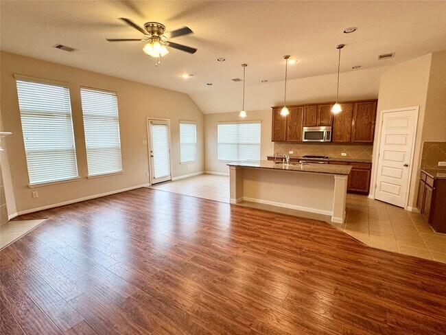 Building Photo - 26934 Churchill Gate Ln