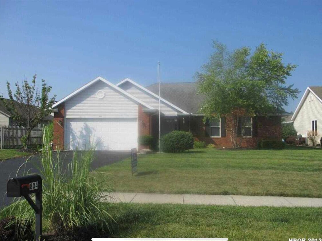 Primary Photo - 804 Hunters Creek Dr