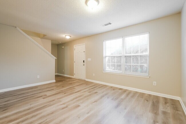 Foto del edificio - 1013 St Augustine Pkwy