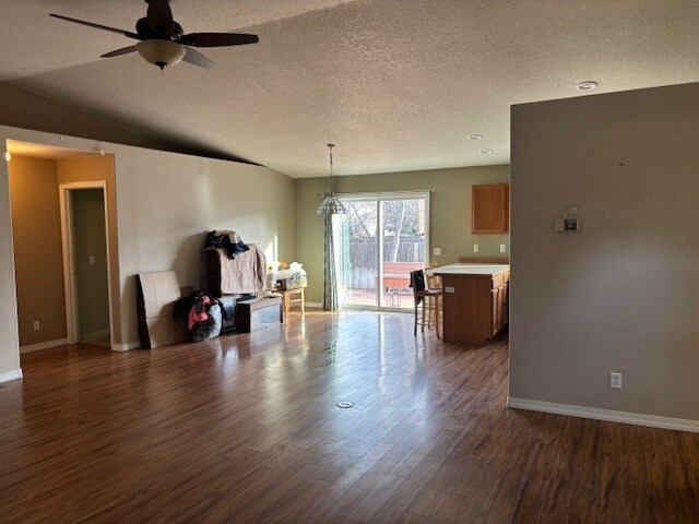 Building Photo - 1591 Baldy View Dr