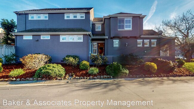 Building Photo - 4 br, 3 bath House - 1880 Adobe Creek Drive