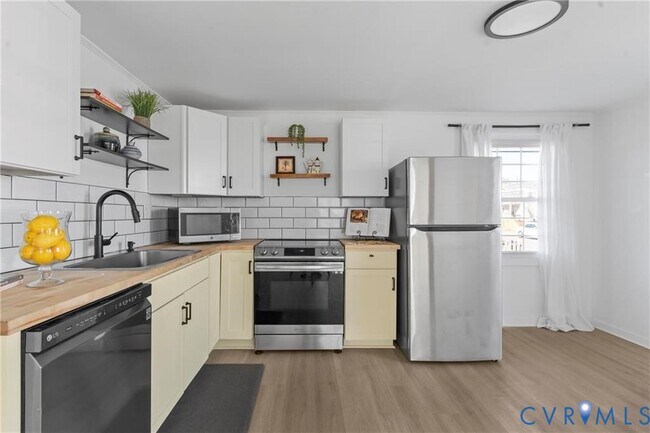 Foto del edificio - 401 Hunt Ave