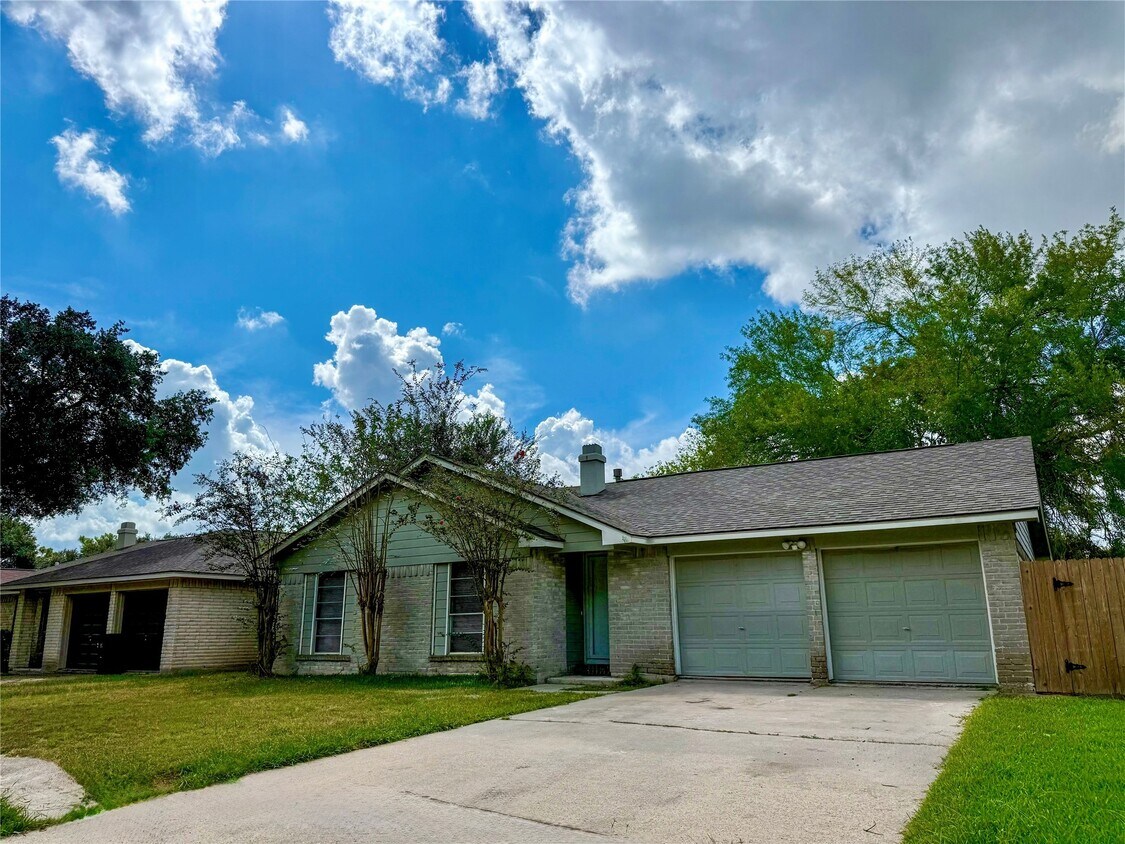 Foto principal - 3507 Almondwood Dr