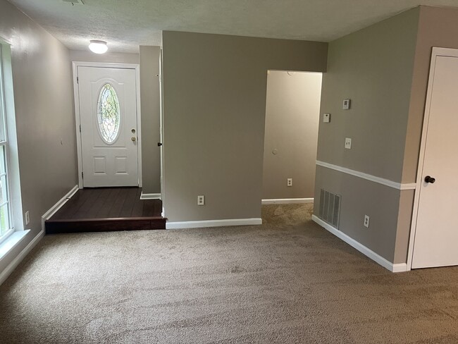 Building Photo - 3476 Kingswood Run