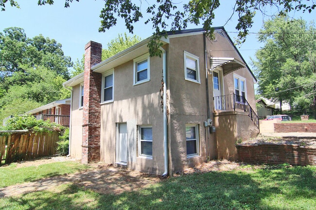Building Photo - 1517 Wayne St