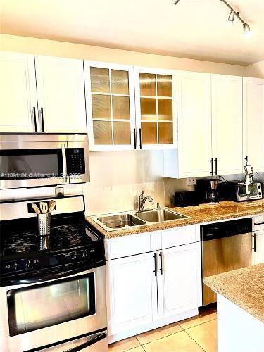 Photo - 717 NE 16th Ave (Fort Lauderdale, FL)