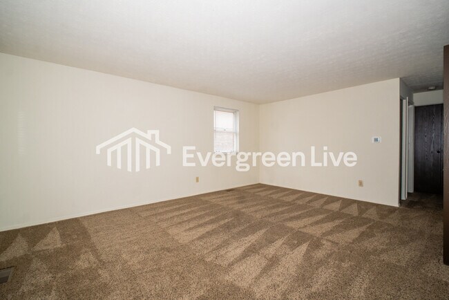 Foto del edificio - 8209 Mount Washington Dr