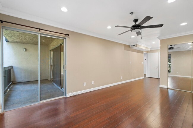 Building Photo - 3113 Raintree Cir