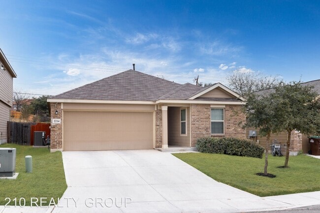 Foto del edificio - 3 br, 2 bath House - 2214 MARBACH WOODS