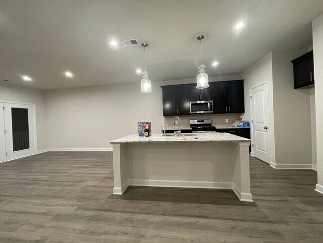 Building Photo - 2745 Sparrowgap Trl