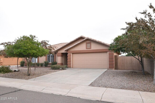 Building Photo - 2213 S Tucana Ln