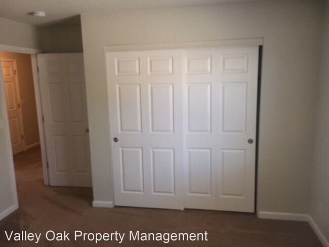 Building Photo - 3857-3857 Lexar Dr