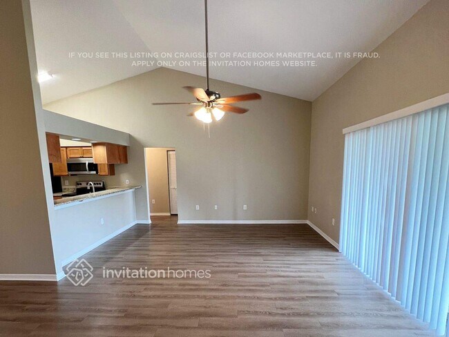 Foto del edificio - 920 49th St Cir E