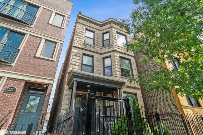 Foto del edificio - 1429 N Artesian Ave