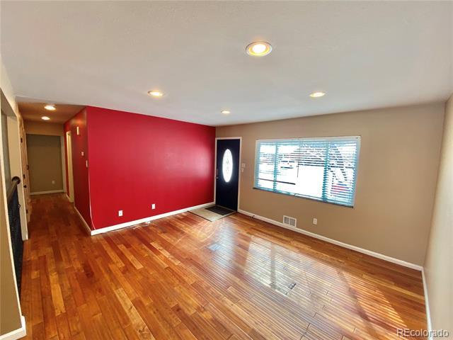 Foto del edificio - 3206 S Stuart St