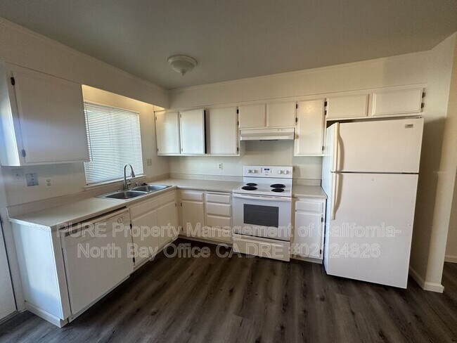 Foto del edificio - 626 Hendley St