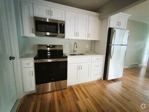 Building Photo - 143 Columbus Pl