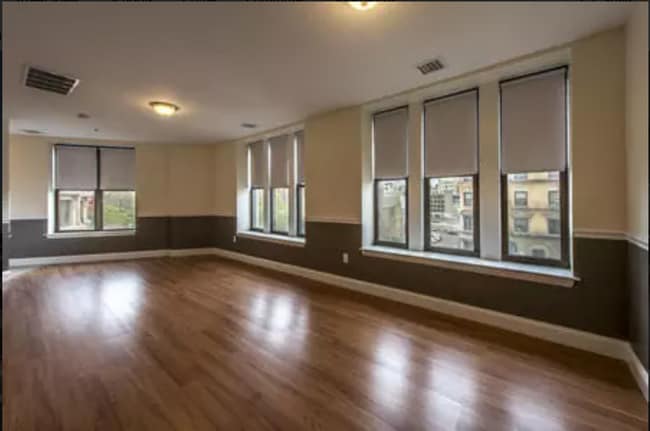 Building Photo - 1126 Boylston St