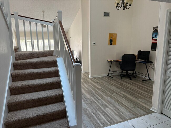 Foto del edificio - 160 Palm Sparrow Ct