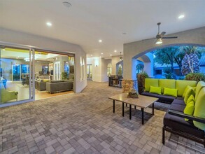 Boulders at Lookout Mountain Apartment Homes photo'