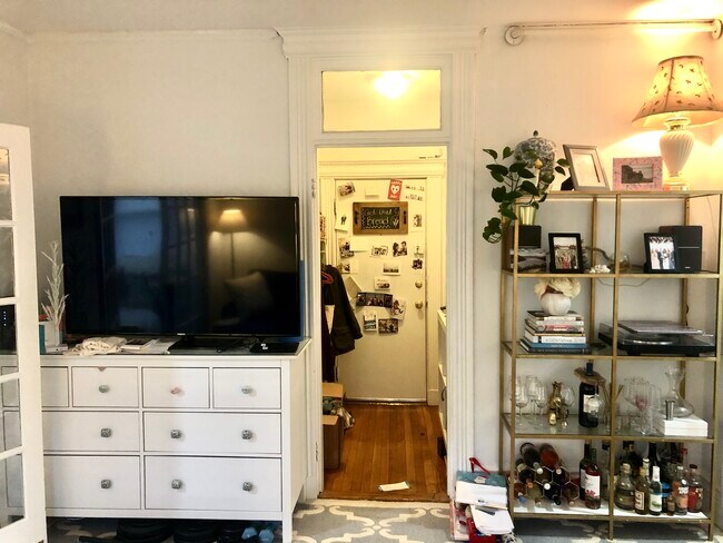 Building Photo - 1111 Boylston St