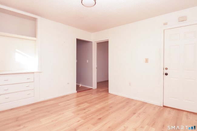 Foto del edificio - 117 Lamberton St