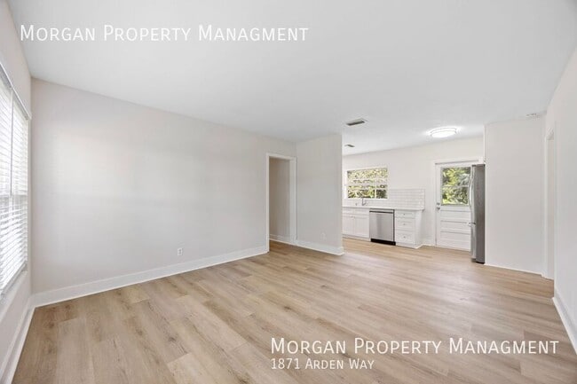 Building Photo - 1871 Arden Way