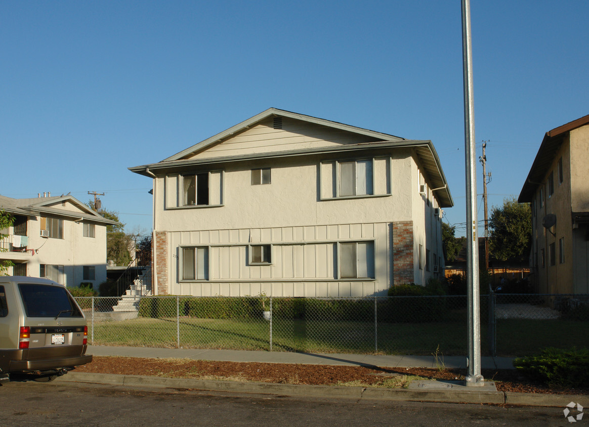 Building Photo - 2343 Mammoth Drive