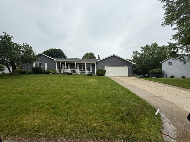 Building Photo - 10274 Golden Wheat Dr