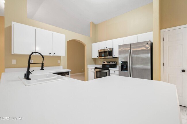 Building Photo - 3743 Long Grove Ln