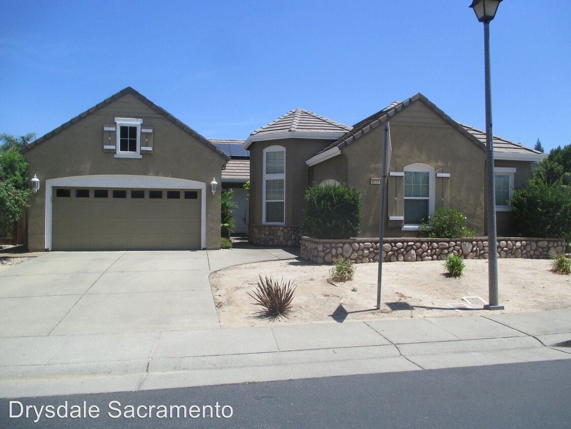 Primary Photo - 3 br, 2.5 bath House - 6210 Swan Court