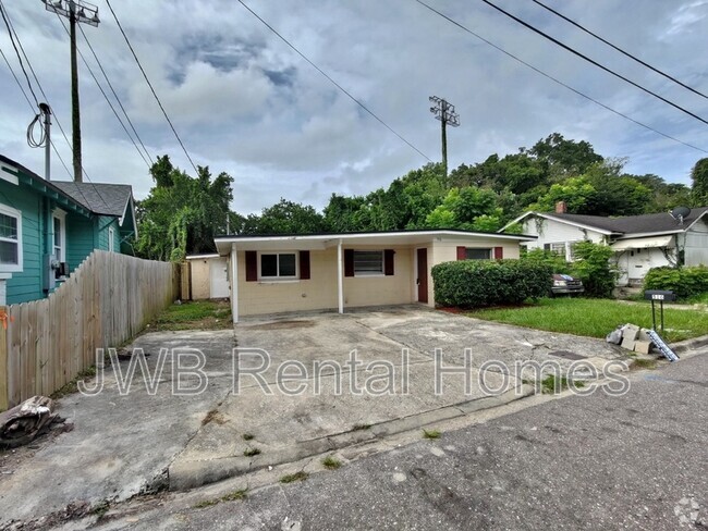 Building Photo - 516 W 60th St