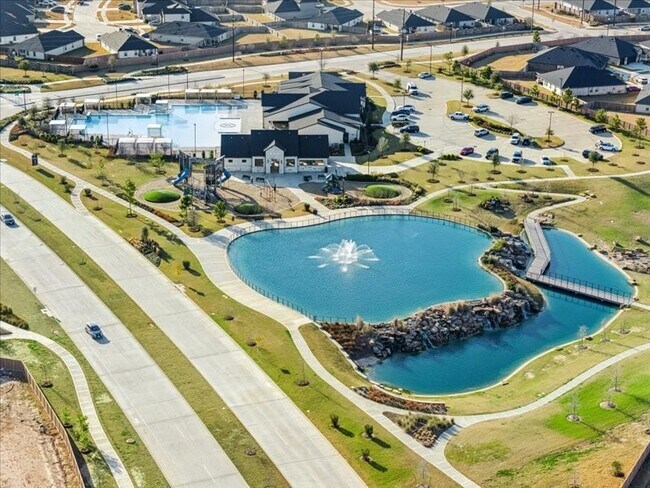 Building Photo - 3618 Marino Mile Dr