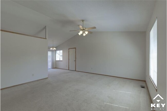 Building Photo - 11008 Bristlecone Cir