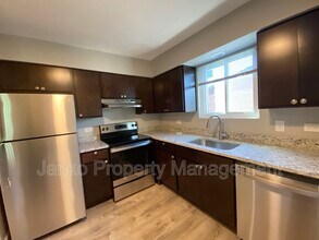 Building Photo - 4542 Heartland Dr