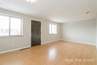 Building Photo - 1523 W 34th Ave