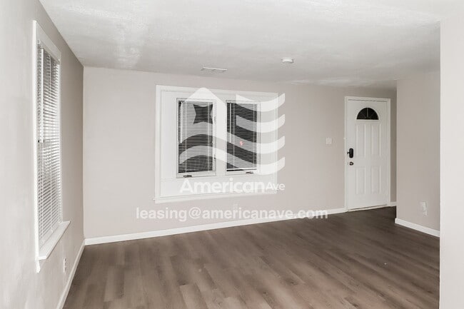 Building Photo - 1013 Roosevelt St