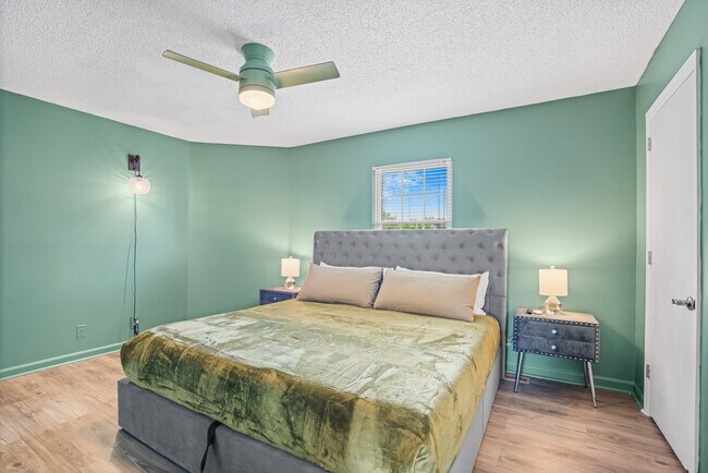 Foto del edificio - 108 Greenland Ct