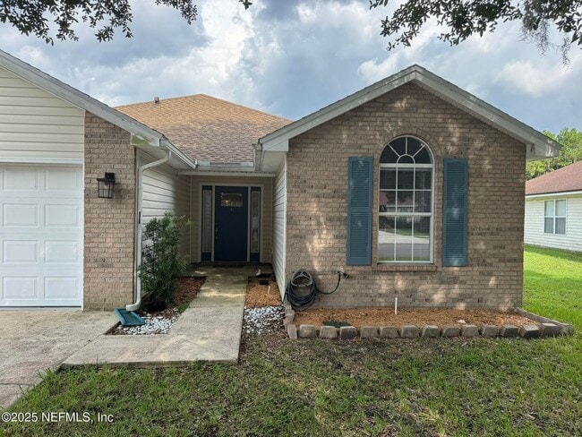 Building Photo - 96676 Commodore Point Dr