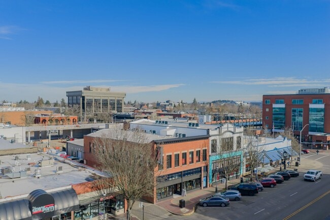 Foto del edificio - WINTER SPECIAL - NEWLY RENOVATED DOWNTOWN SALEM ONE BEDROOM