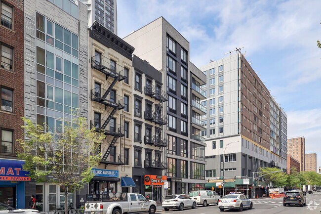 Building Photo - 1650 Madison Ave