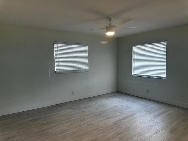 Foto del edificio - 4864 Lincoln Rd