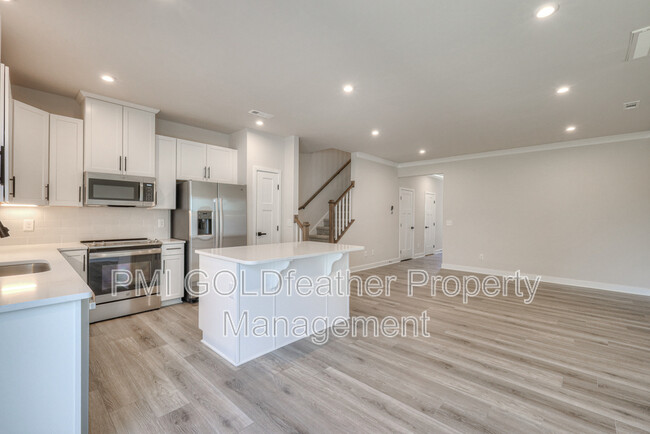 Foto del edificio - 2009 Walnut Ln