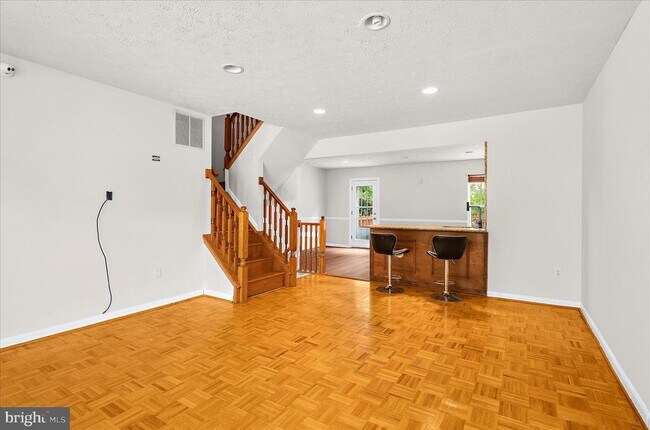 Foto del edificio - 2009 Heritage Dr